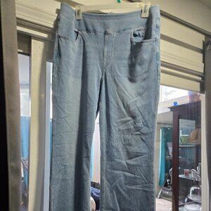 Women's Halara Jeans size 14 Petite